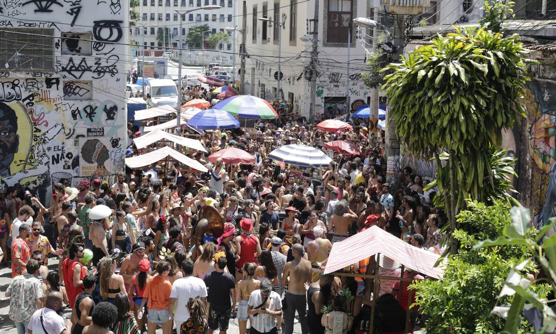 Está chegando a hora: Bloco de carnaval os D'SKOLADOS - Me