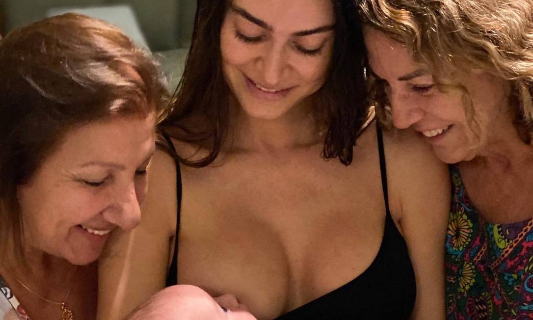 Thayla registrou momento em que apresentou o filho à família Foto: Reprodução/Instagram