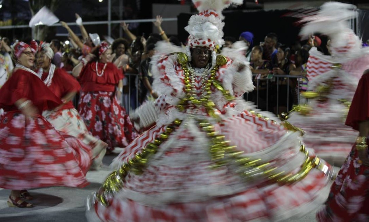 Apresentação da Viradouro encerra o evento Rio Carnaval, uma prévia do que escolas lavarão para a Sapucaí em abril Foto: Alexandre Cassiano / Agência O Globo