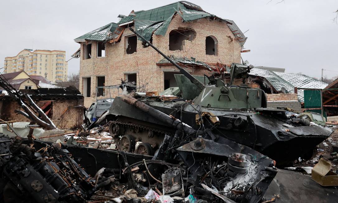Rússia segue avançando sobre as cidades ucranianas Foto: SERHII NUZHNENKO / REUTERS