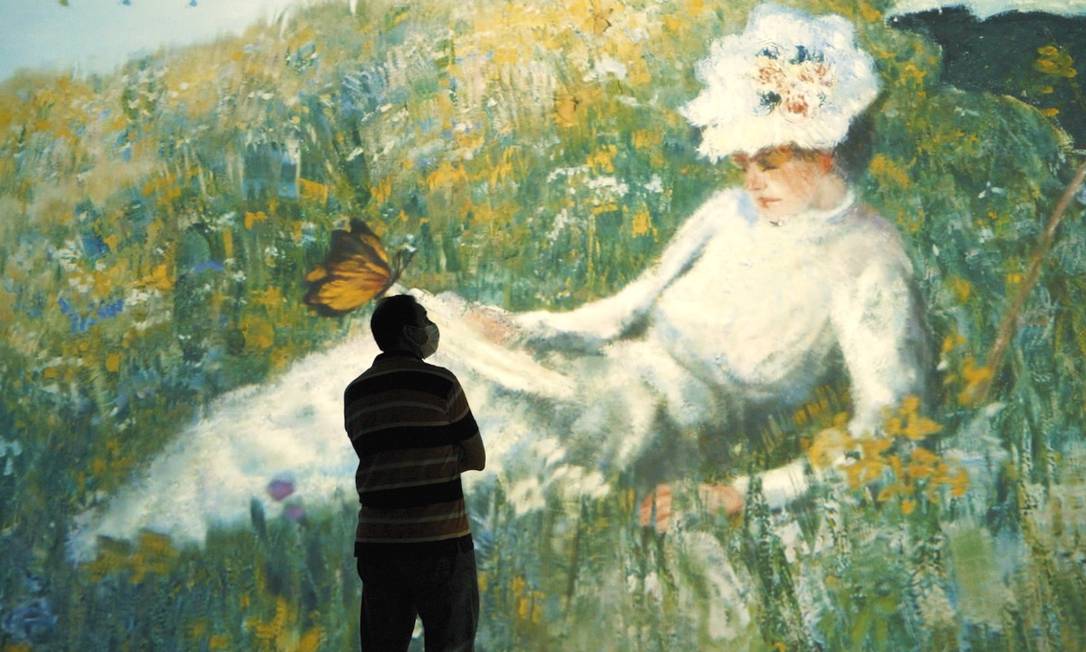 'Paisagem en vert' é uma das oito narrativas audiovisuais que enfatizam diferentes aspectos da obra de Monet na exposição 'Monet à beira d'água' Foto: Divulgação/Reinaldo Ponte