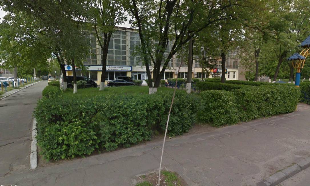 Área onde fica localizada a principal torre de televisão de Kiev, vista antes de se tornar alvo do ataque russo à capital ucraniana Foto: Reprodução / Google Earth