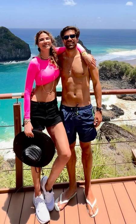 Luciana Gimenez posa com namorado, Renato Breia, em Fernando de Noronha Foto: Reprodução/Instagram