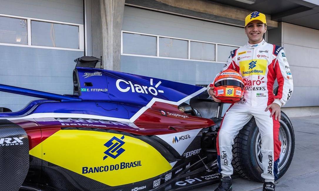 BB já estampou marcas no carro e no uniforme de Enzo Foto: Instagram/Enzo Fittipaldi