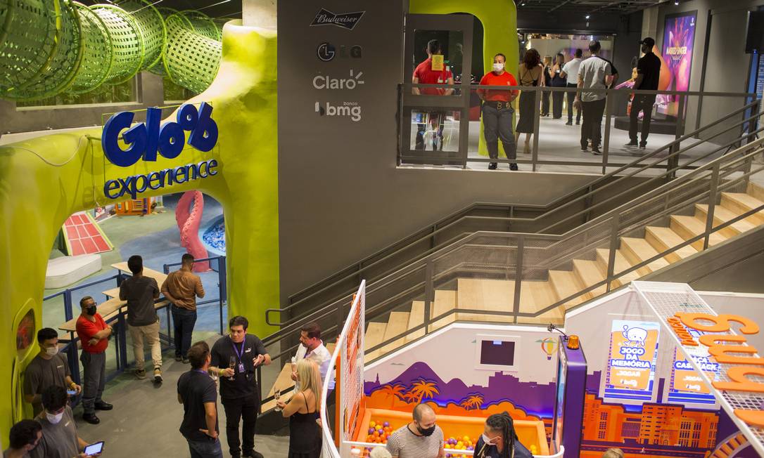 Cerimônia de inauguração de Gexperience, um espaço interativo com atrações baseadas em produções dos canais Globo, no shopping Market Place, em São Paulo Foto: Edilson Dantas / O Globo