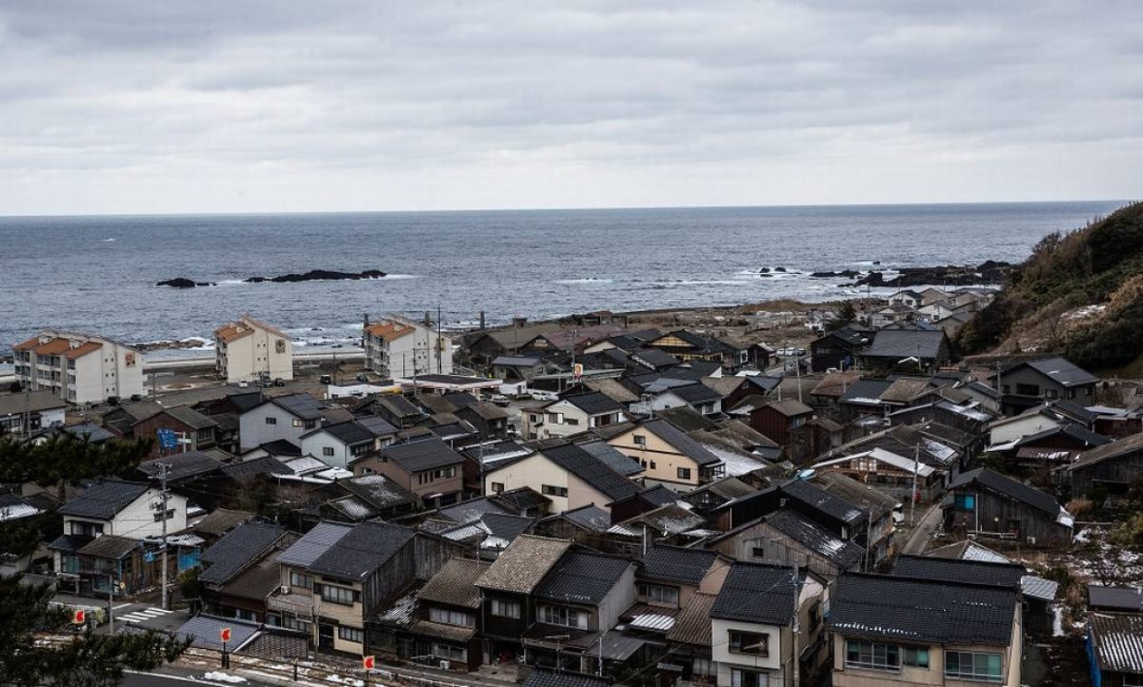 A cidade de Aikawa, uma das que prosperaram durante o período de mineração de prata e ouro na Ilha Sado, no Japão Foto: Shiho Fukada / The New York Times