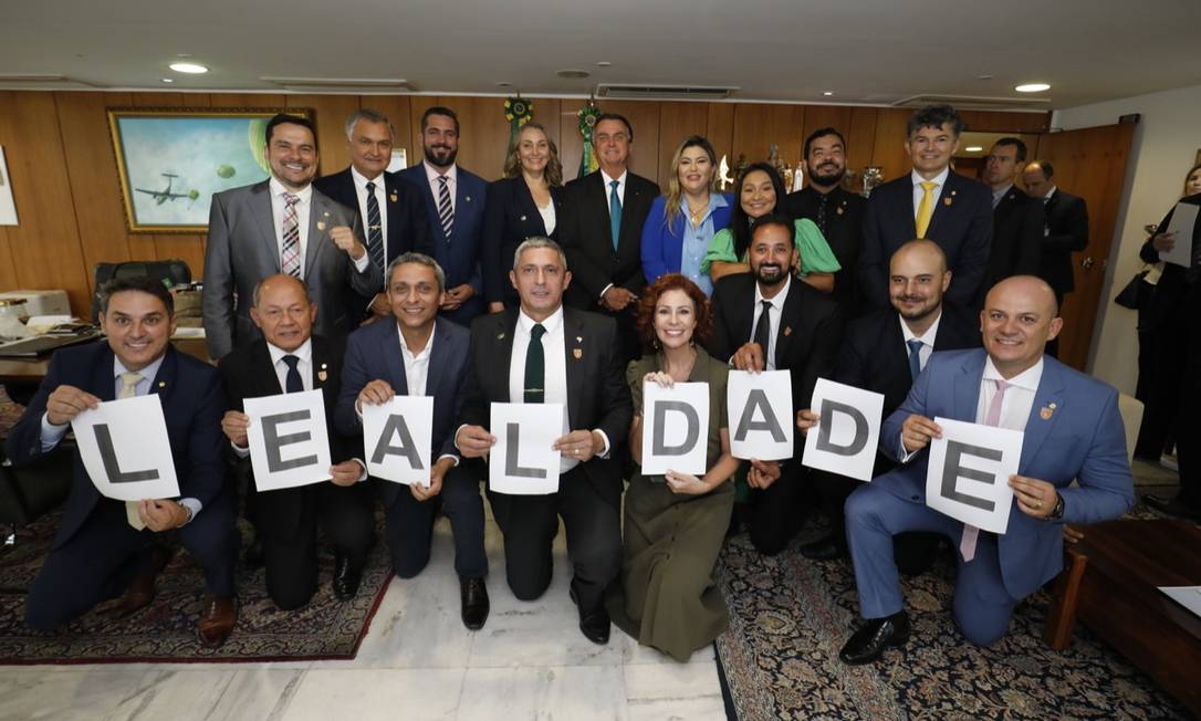 Bolsonaro se reúne com grupo que se filiou ao PL Foto: Divulgação