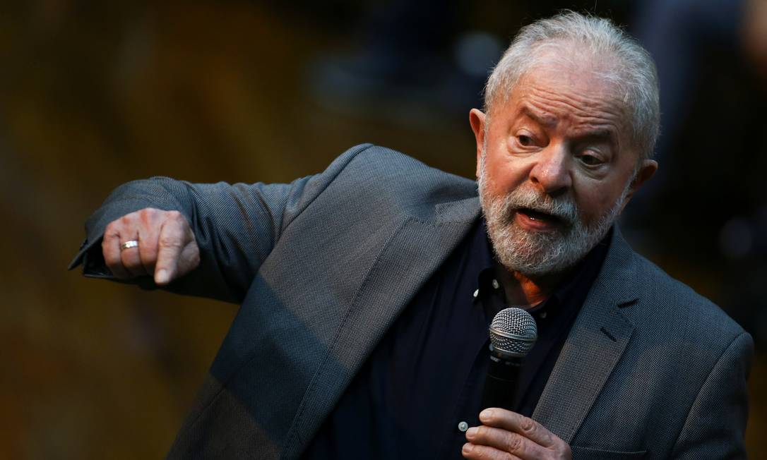 Lula (PT) tenta ampliar aliança para campanha presidencial: movimento passa por acordos nos estados Foto: CARLA CARNIEL / REUTERS/08-12-2021