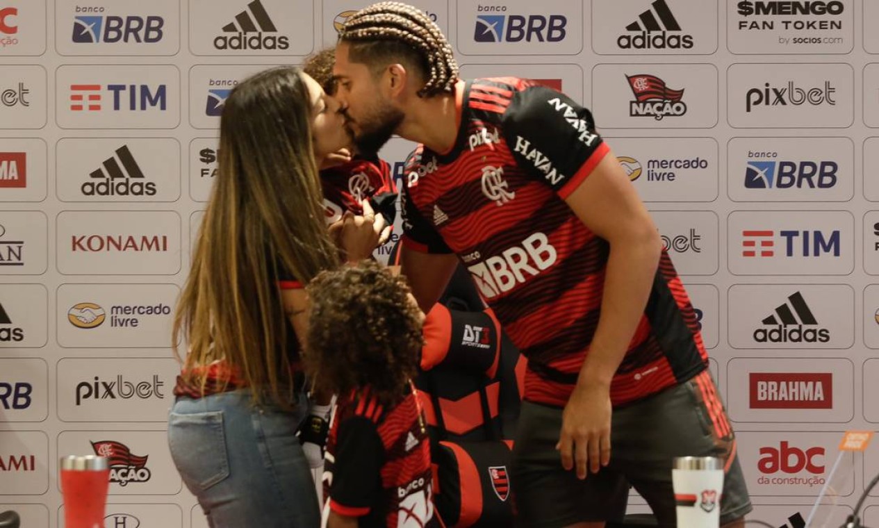 Clássico entre Atlético e Flamengo tem ativação do ABC da Construção