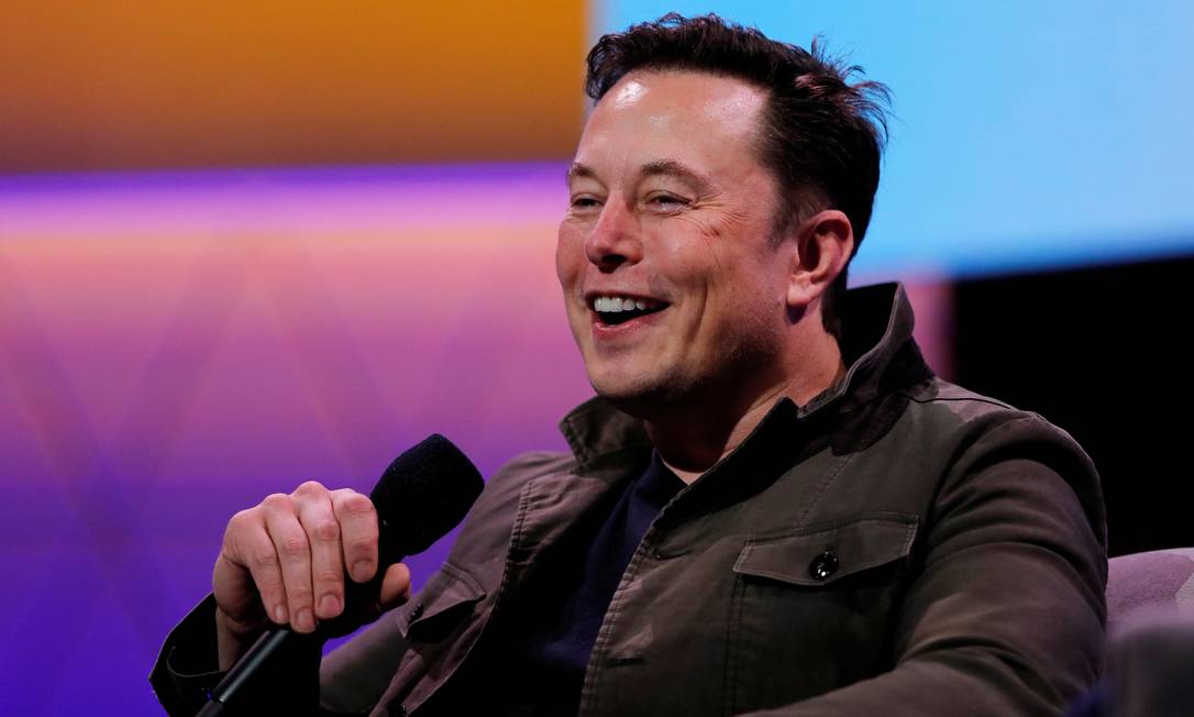 Elon Musk, CEO da Tesla Foto: MIKE BLAKE / REUTERS