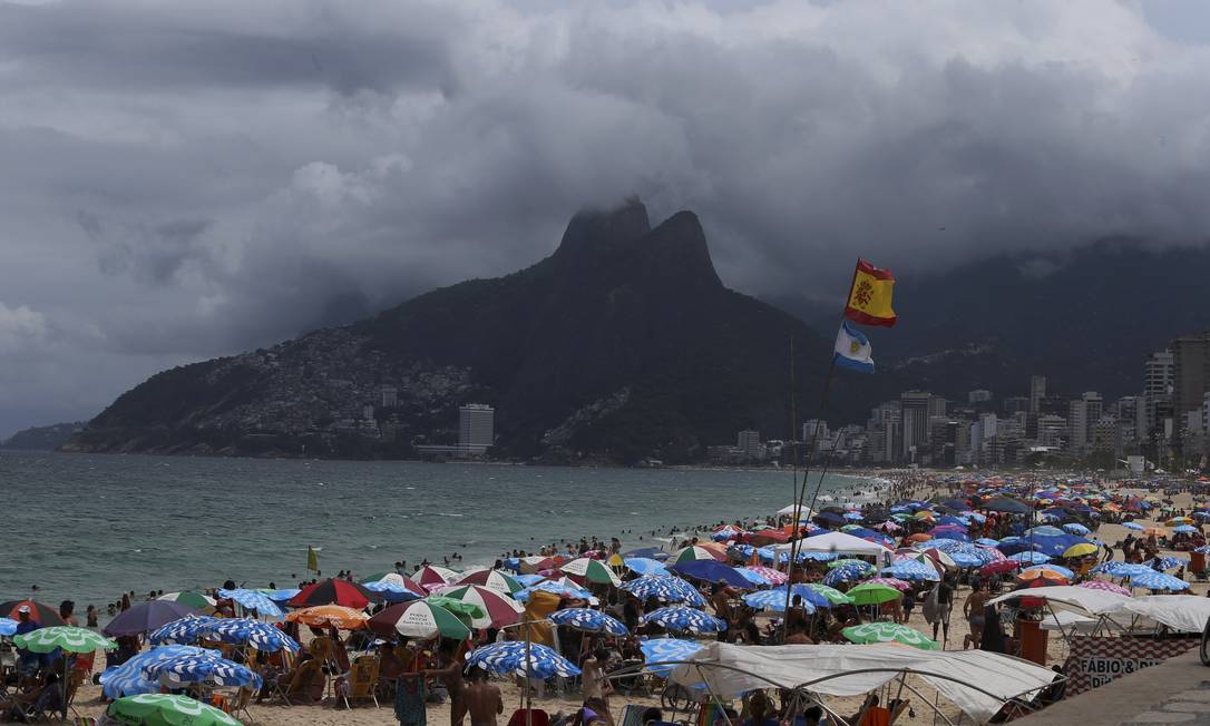 Outono começa com céu nublado e com previsão de chuva para Três