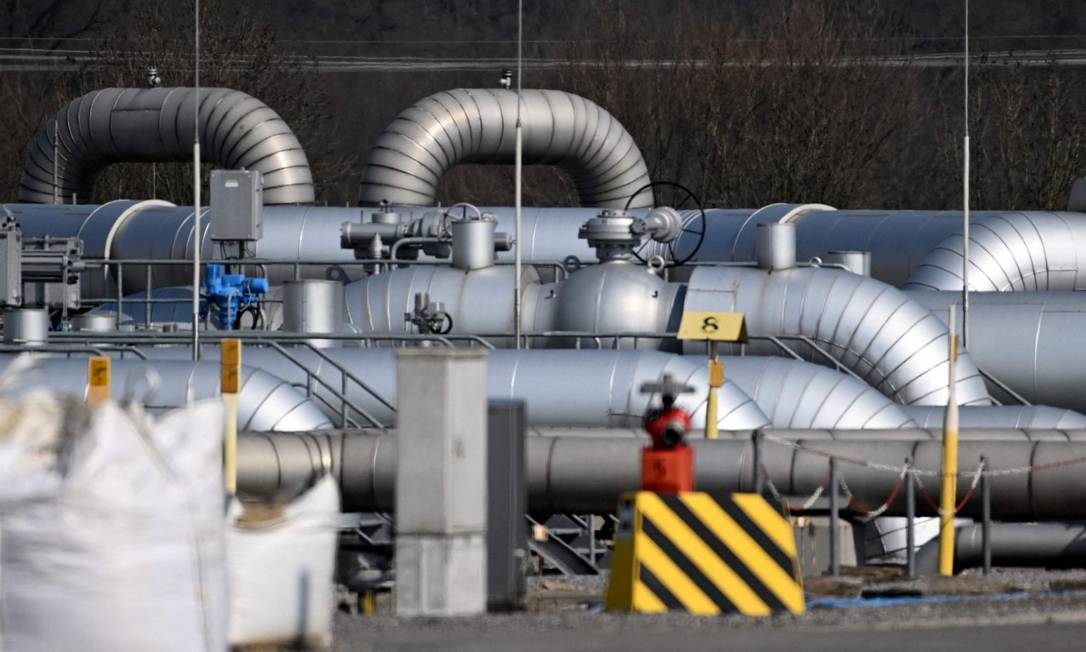 Tanques de gás da Open Grid Europe (OGE), um dos maiores sistemas de transmissão de gás da Europa, em Werne, na Alemanha Foto: INA FASSBENDER / AFP