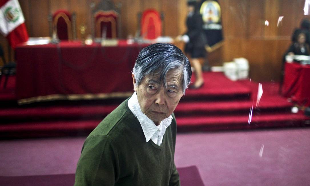 O ex-ditador do Peru, Alberto Fujimori, em 2013 Foto: ERNESTO BENAVIDES / AFP