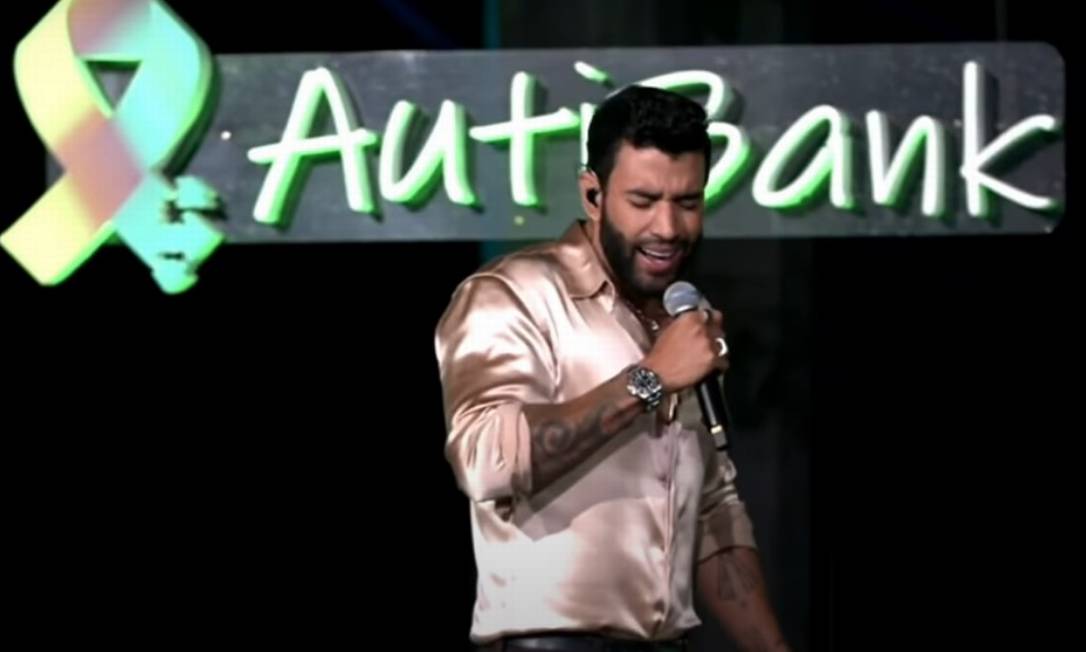 Gusttavo Lima canta durante a live patrocinada pelo AutiBank no dia 1º de maio de 2021 Foto: Reprodução