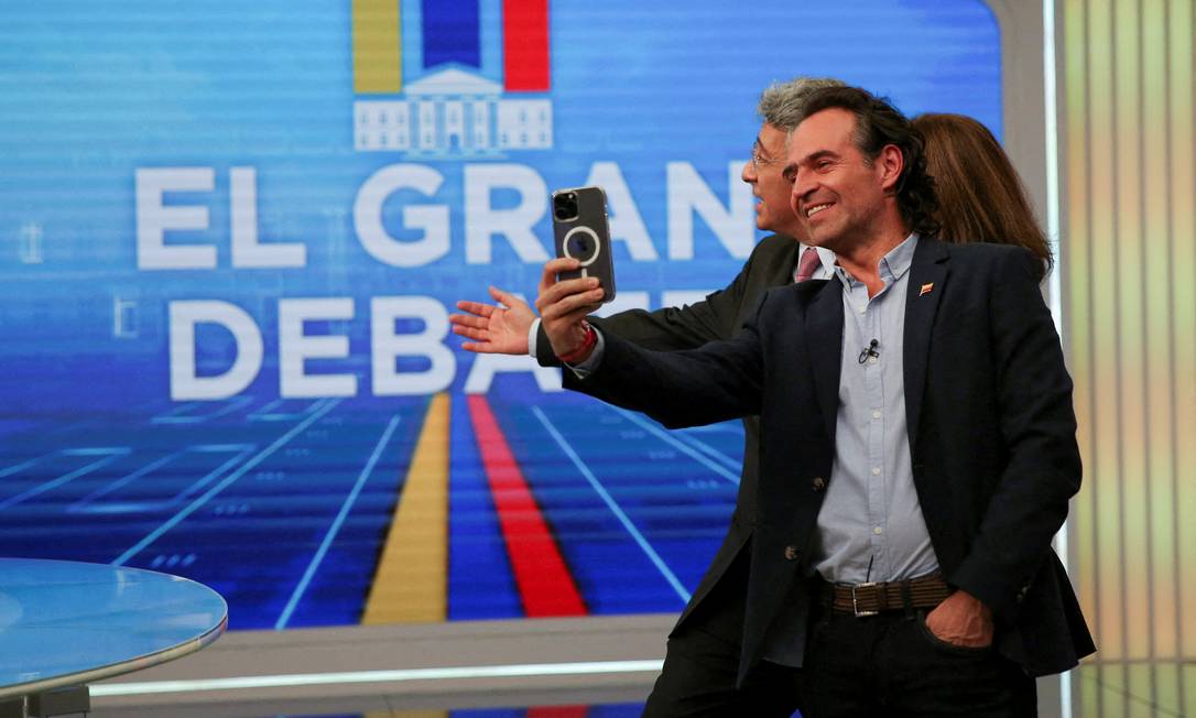 Subindo: Federico Gutiérrez venceu primárias do campo conservador Foto: LUISA GONZALEZ / REUTERS/21-03-2022