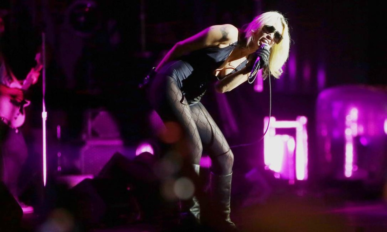 Miley Cyrus foi a principal atração da noite deste sábado (26) Foto: Lucas Tavares/O Globo / Agência O Globo