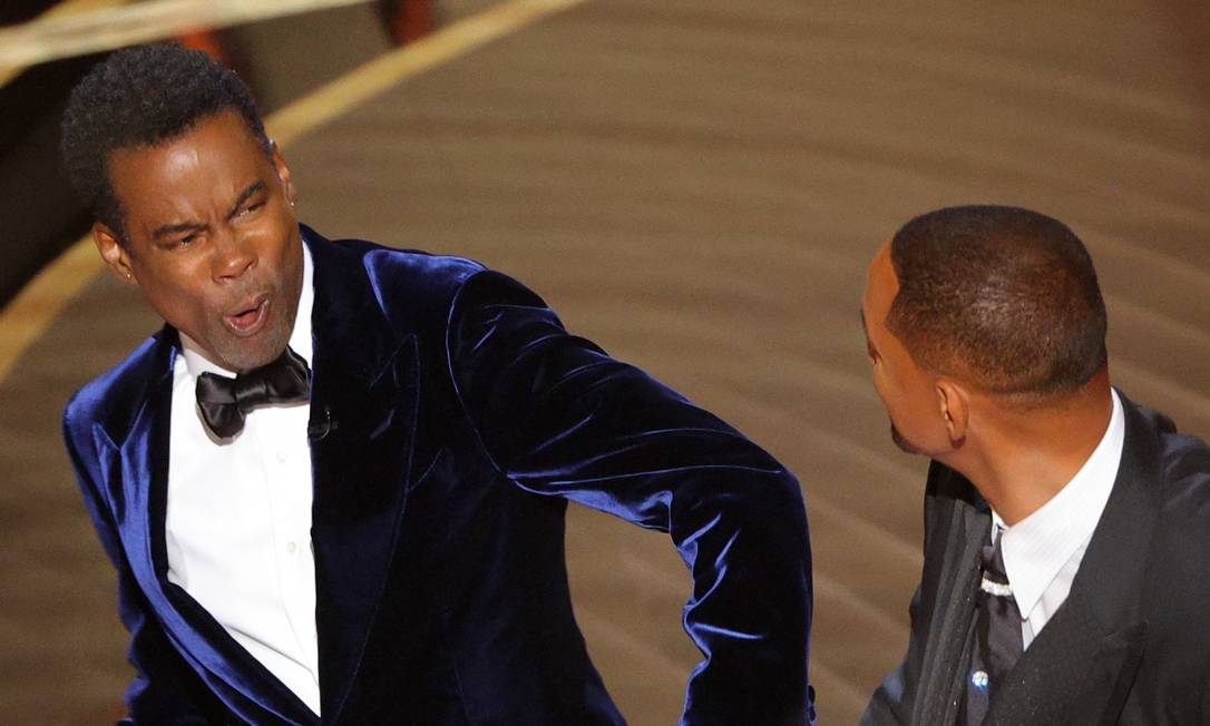 "Deixe o nome da minha mulher fora da p*** da sua boca", gritou o ator, após dar o tapa na cara de Chris Rock e voltar para a plateia Foto: BRIAN SNYDER / REUTERS