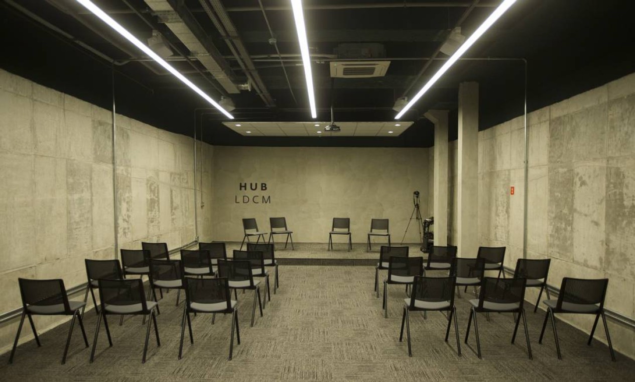 Auditório do LDCM, que servirá de palco para eventos gratuitos para a comunidade Foto: Guito Moreto / Agência O Globo