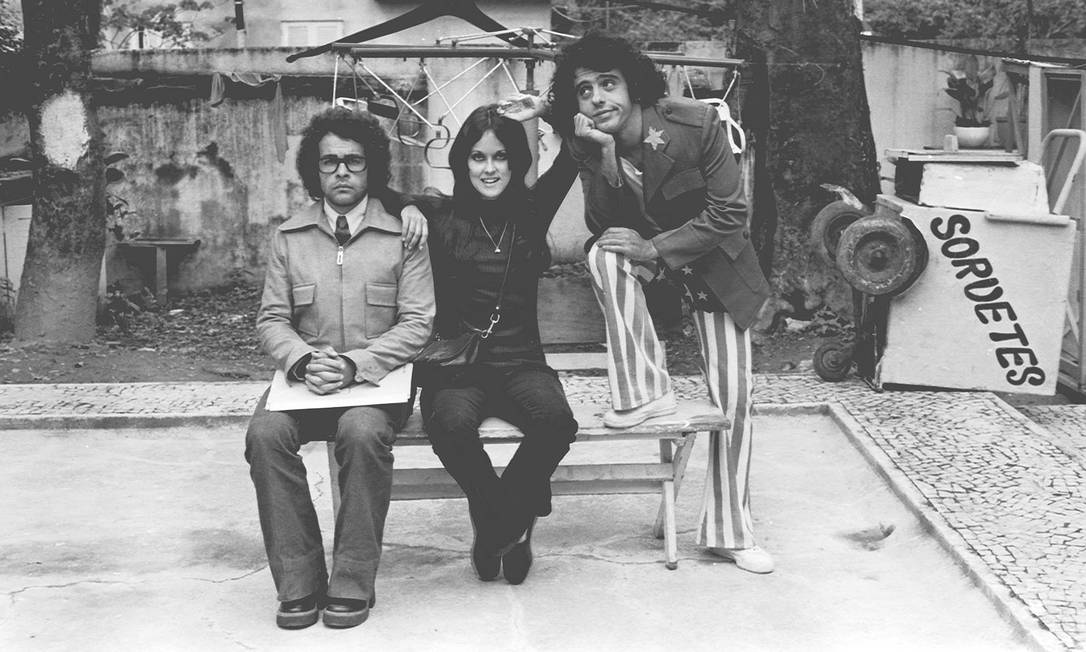 Com Osmar Prado e Luiz Armando Queiroz em 'A grande família', em 1974. Foto: Jorge Baumann / TV Globo