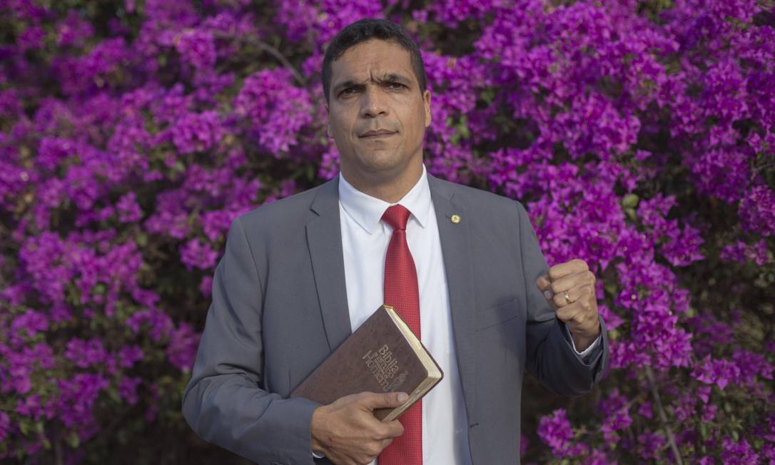 O ex-deputado Cabo Daciolo ainda procura partido para as eleições deste ano Foto: Daniel Marenco / Agência O Globo