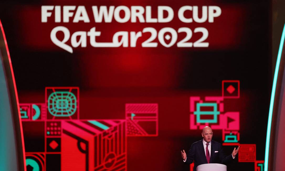 Soccer Football - World Cup - Final Draw - Doha Exhibition & Convention Center, Doha, Qatar - April 1, 2022 FIFA president Gianni Infantino during the draw REUTERS/Carl Recine Foto: CARL RECINE / REUTERS