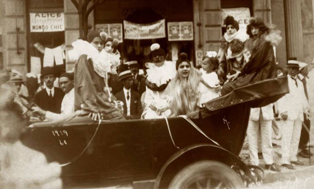 Imagem do livro 'De sonho e desgraça: o carnaval carioca de 1919', de David Butter
Foto: Divulgação