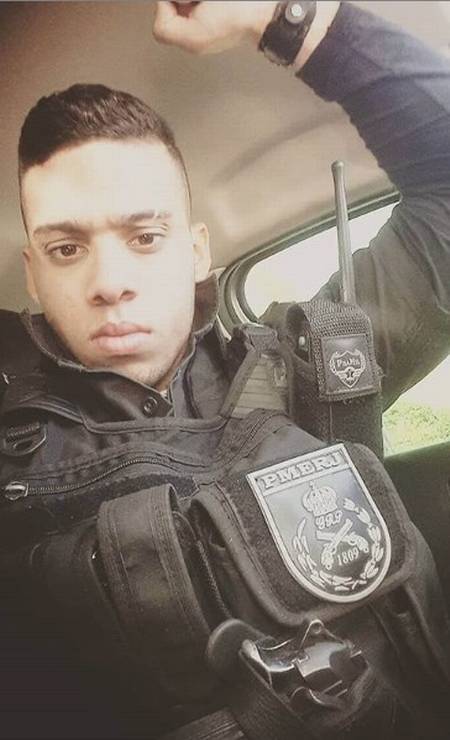 Gabriel Luiz Monteiro de Oliveira, foi expulso da Polícia Militar do Rio por deserção