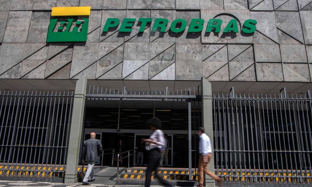 Privatização da Petrobras: processo de venda da estatal é complexo e pode levar anos Foto: AFP