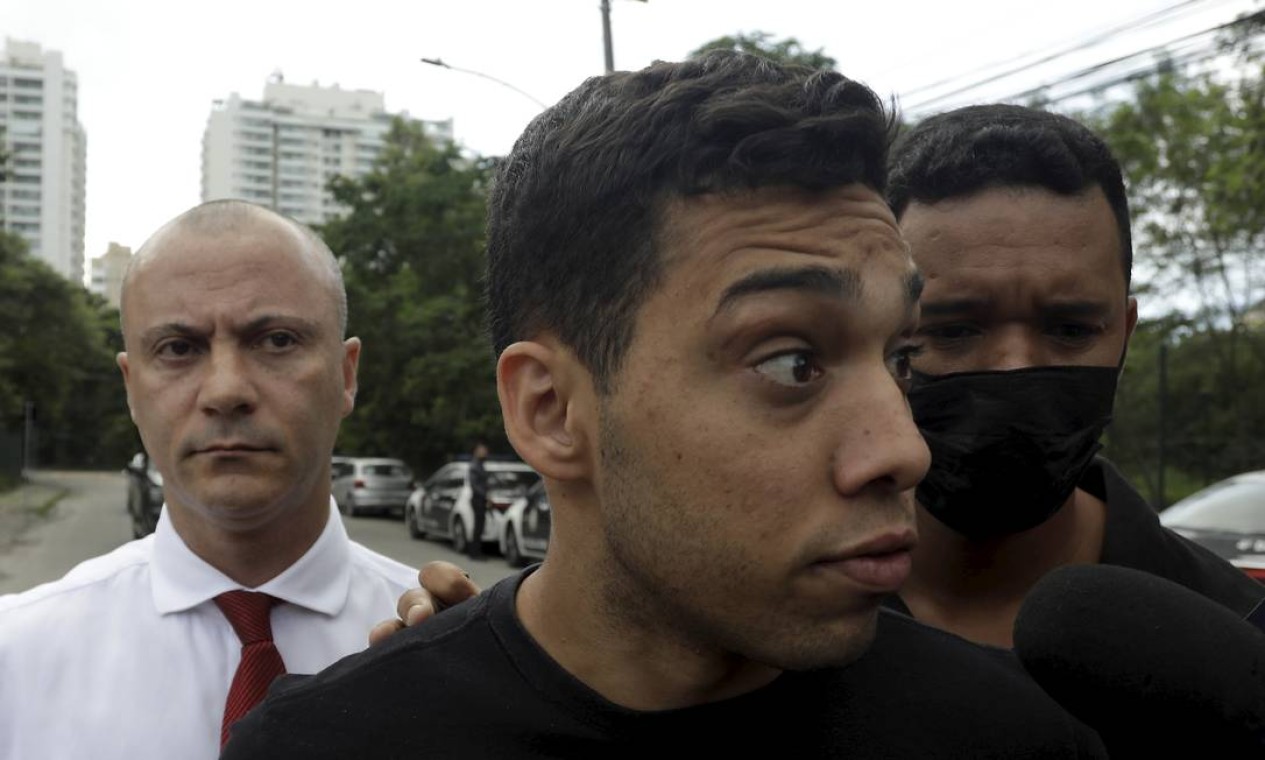 Gabriel Monteiro: polícia faz operação para cumprir 11 mandados de busca e  apreensão em endereços ligados ao vereador - Jornal O Globo