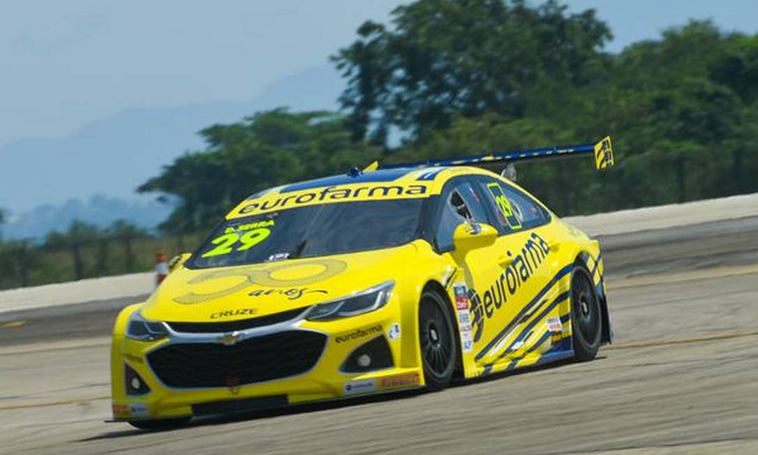 Aeroporto do Galeão se prepara para receber corrida histórica da Stock Car  neste fim de semana - Diário do Rio de Janeiro