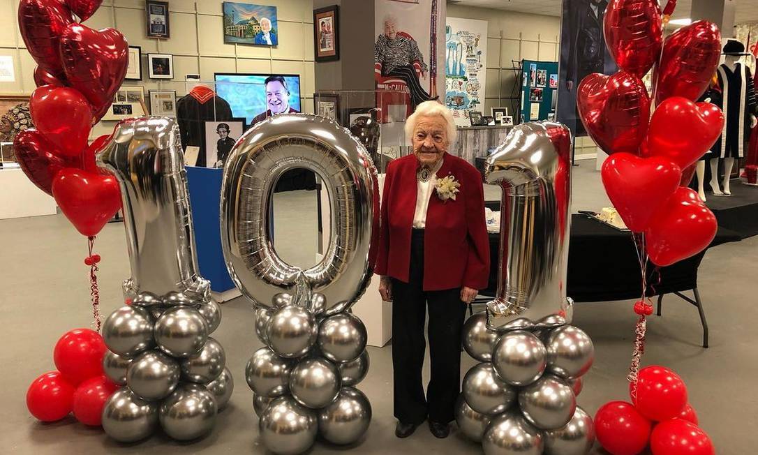 Hazel McCallion chama atenção no Canadá por continuar trabalhando mesmo após completar 101 anos Foto: Instagram / Reprodução