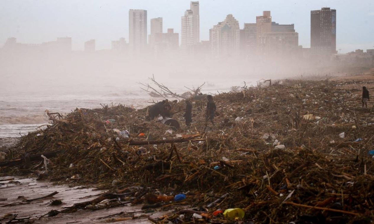 Tempestade deixou 45 mortos na África do Sul Foto: ROGAN WARD / REUTERS