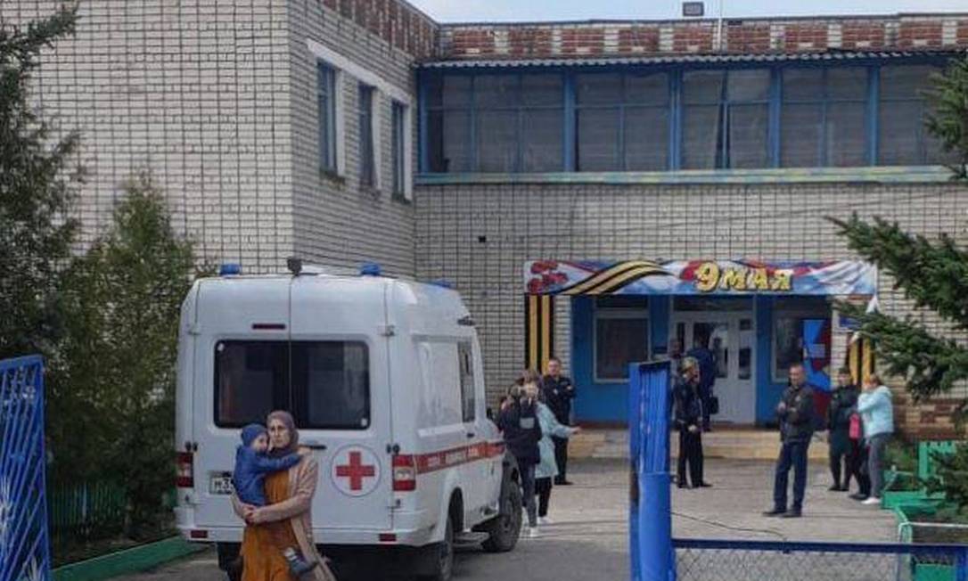 Ataque a tiros em jardim de infância na Rússia termina com quatro mortos, incluindo o atirador