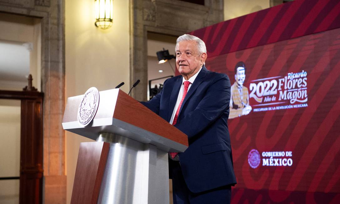 O presidente mexicano Andrés Manuel López Obrador em entrevista coletiva, onde anunciou proposta de reforma eleitoral Foto: Presidência do México / via Reuters