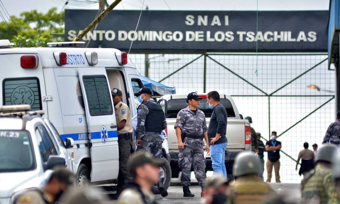 Policiais estão no local para impedir fugas Foto: JUAN CARLOS PEREZ / AFP