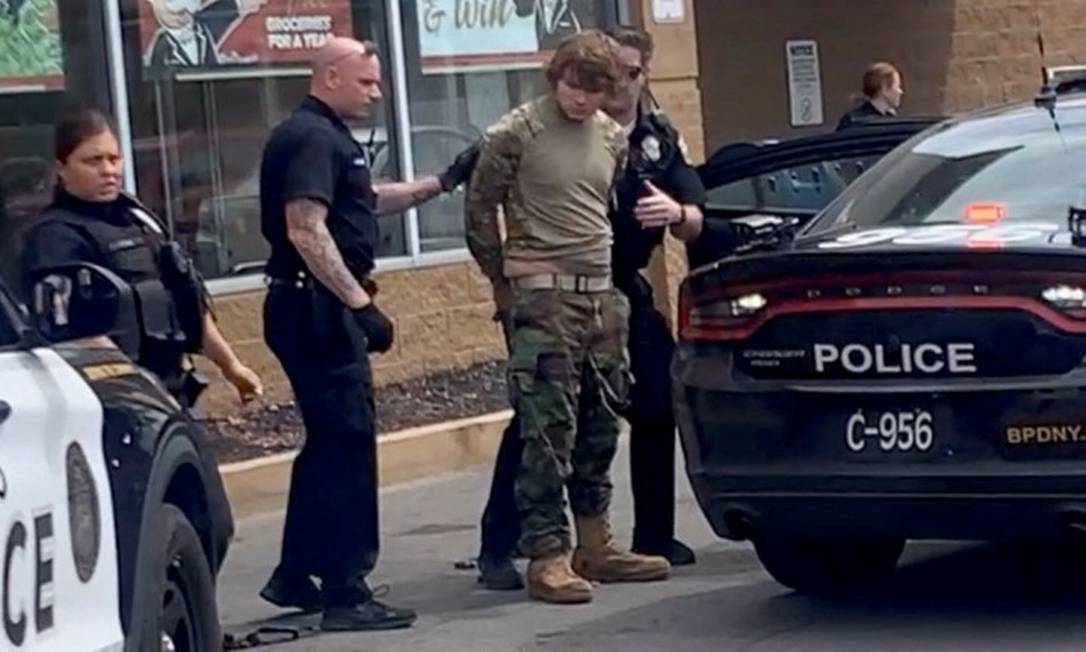 Payton Gendron foi preso após ataque a tiros que matou dez pessoas em Buffalo, no estado americano de Nova York Foto: BIGDAWG / BigDawg via REUTERS