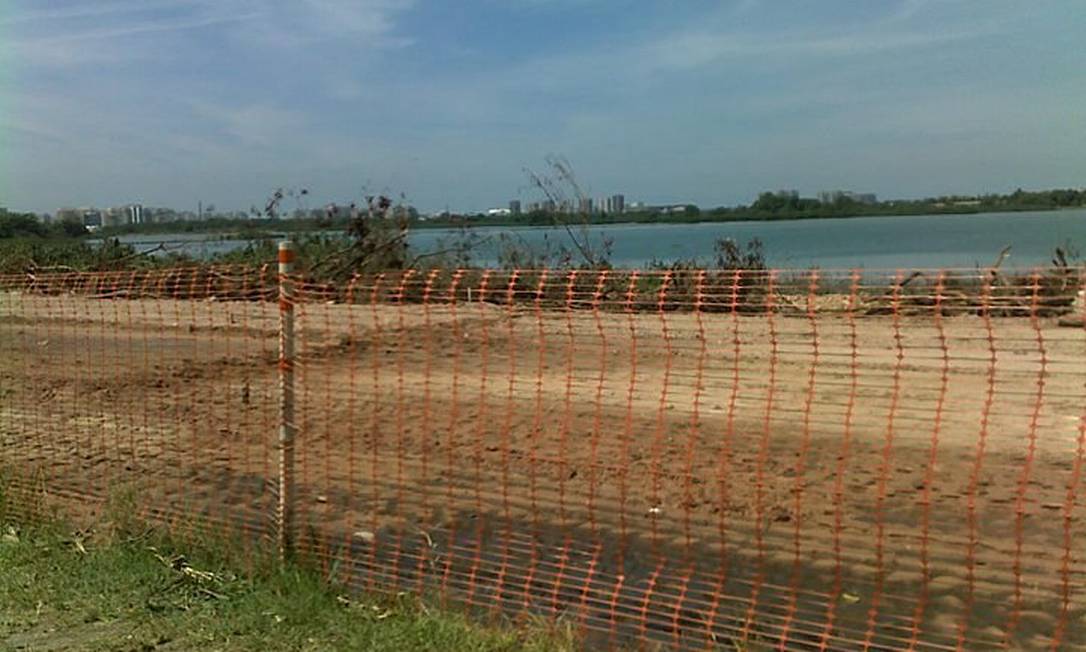 Eu-Repórter: Desmatamento para abertura da Transcarioca causa preocupação na Barra. Foto do leitor Marcus Ernani