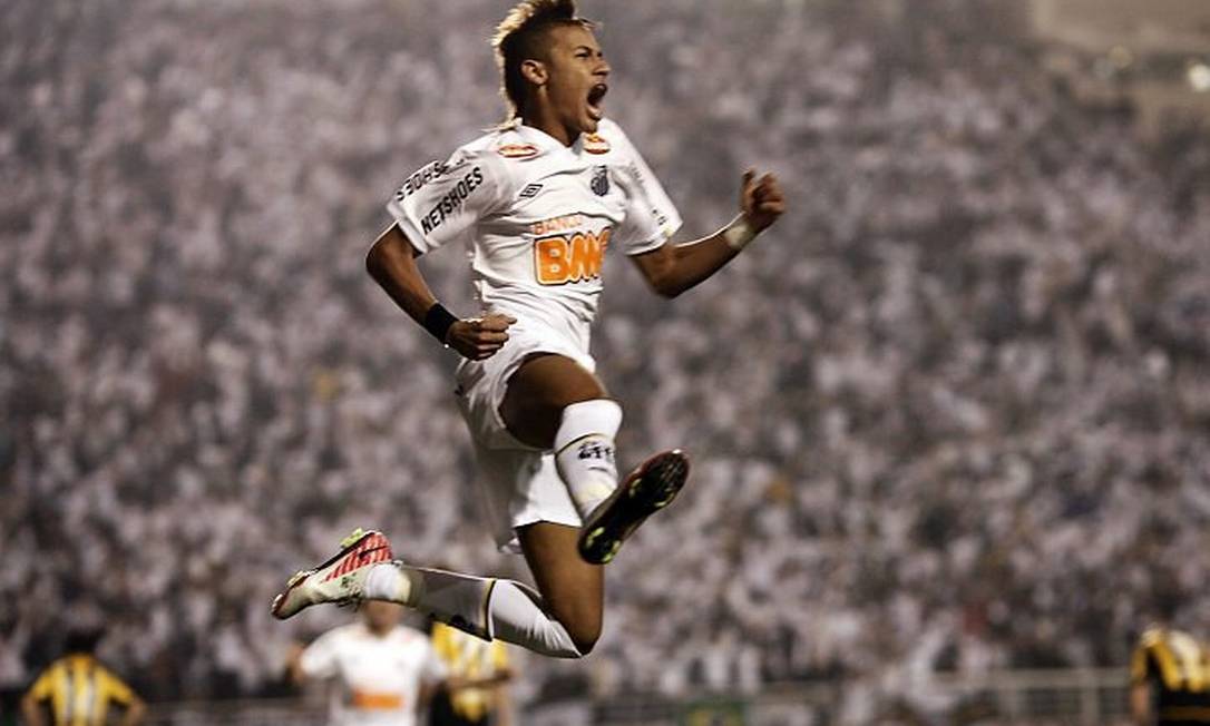 Santos vence o Peñarol e é tricampeão da Libertadores - Jornal O Globo
