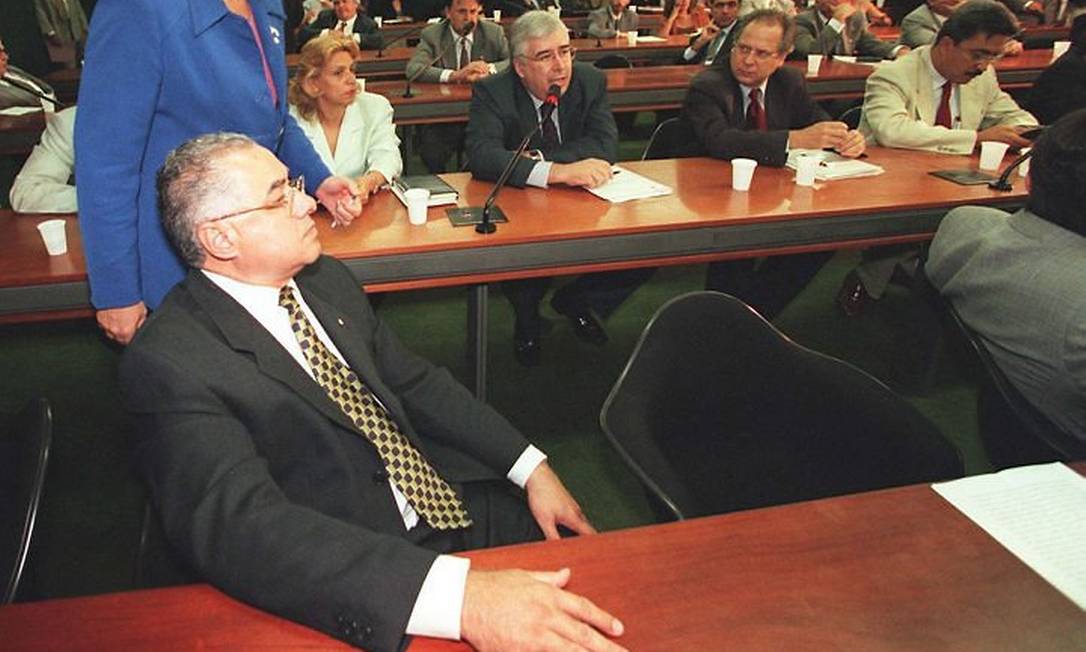 Ex-deputado Jairo Carneiro em comissão da reforma do Judiciário. Foto: Ailton de Freitas (1999)