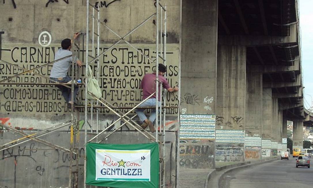 Profeta gentileza viaduto maria