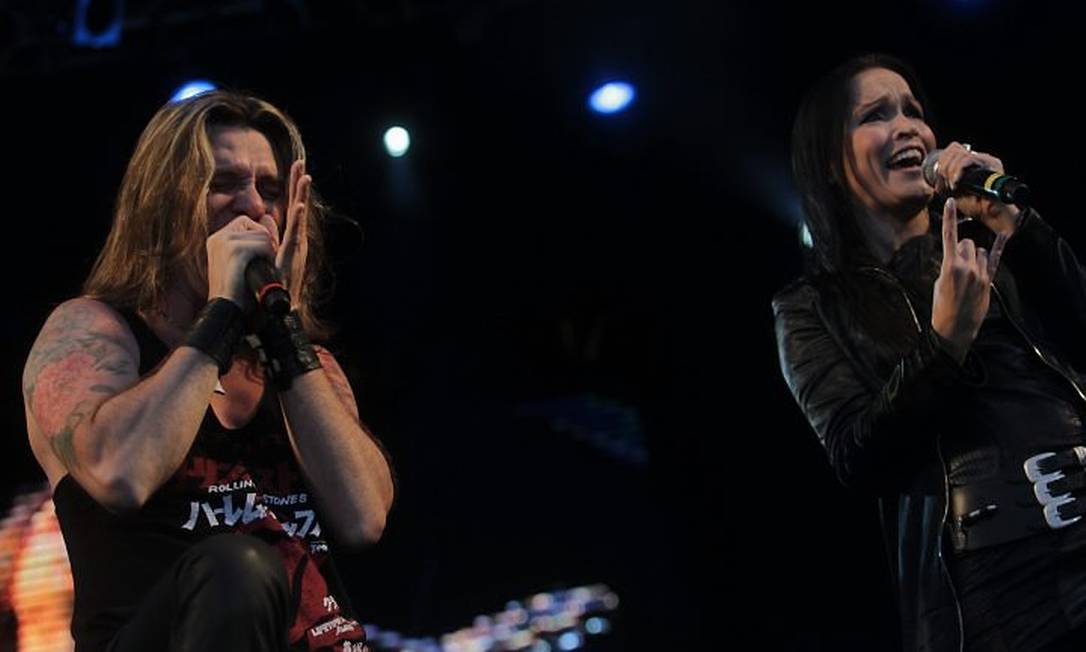 Show da banda Angra e Tarja Turunen no palco Sunset no dia do Heavy Metal da Cidade do Rock. Foto: Pedro Kirilos