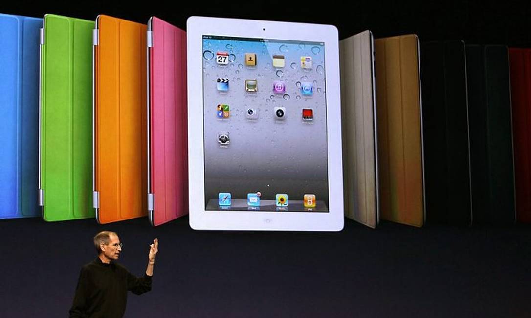 O iPad Smart Covem vem em dez cores diferentes para colorir o seu iPad 2 Foto AFP