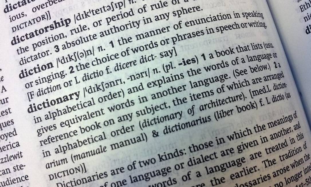 A insustentável leveza do Oxford Tradicional dicionário deve ter