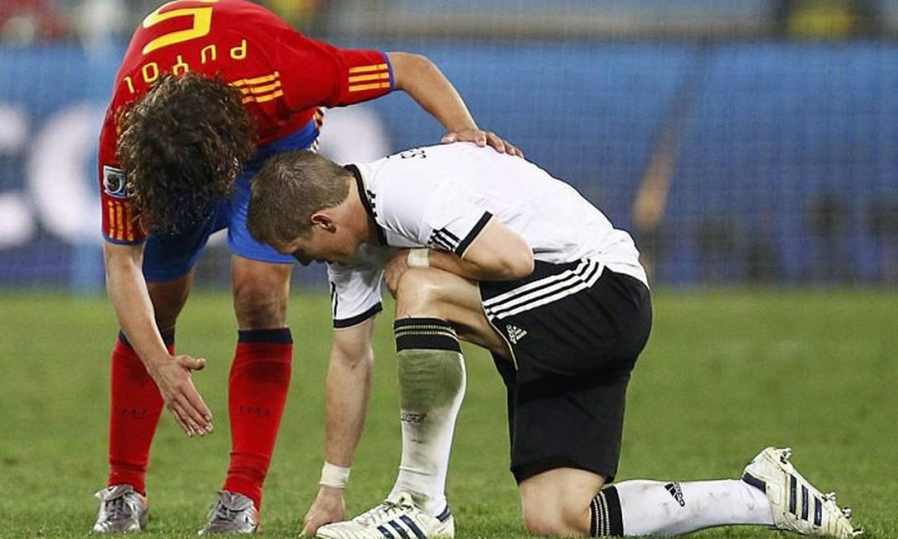 A Espanha vence de luto, Esportes