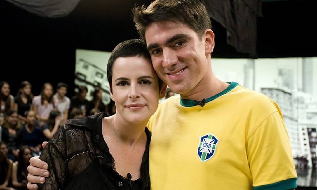 Marcelo Adnet e Fernanda Young Divulgação