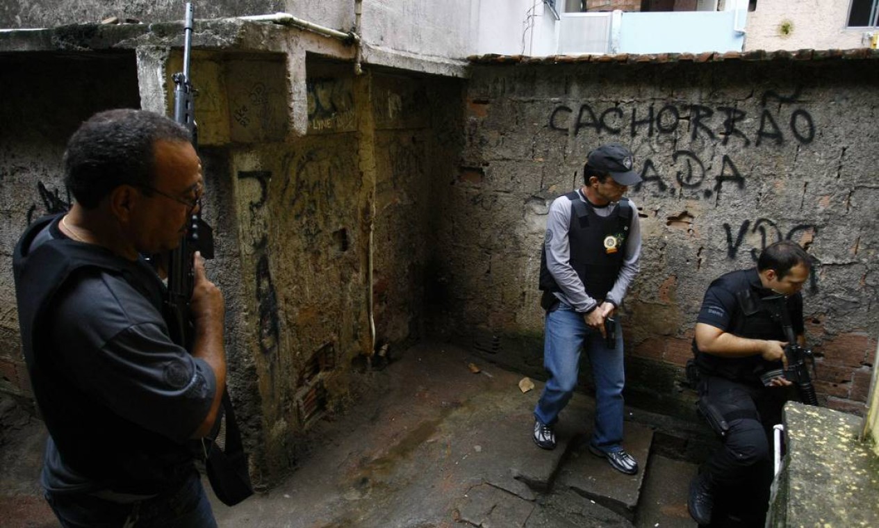 O dia seguinte à ocupação da Rocinha - Jornal O Globo