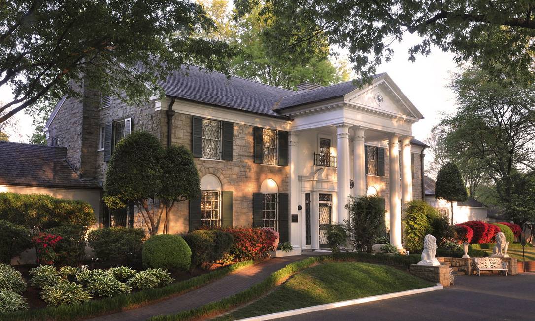 Graceland, a mansão onde Elvis viveu e onde sua filha Lisa Marie Presley cresceu, inaugura três exibições em 2012 Foto: Divulgação/Elvis Presley Enterprises Inc.