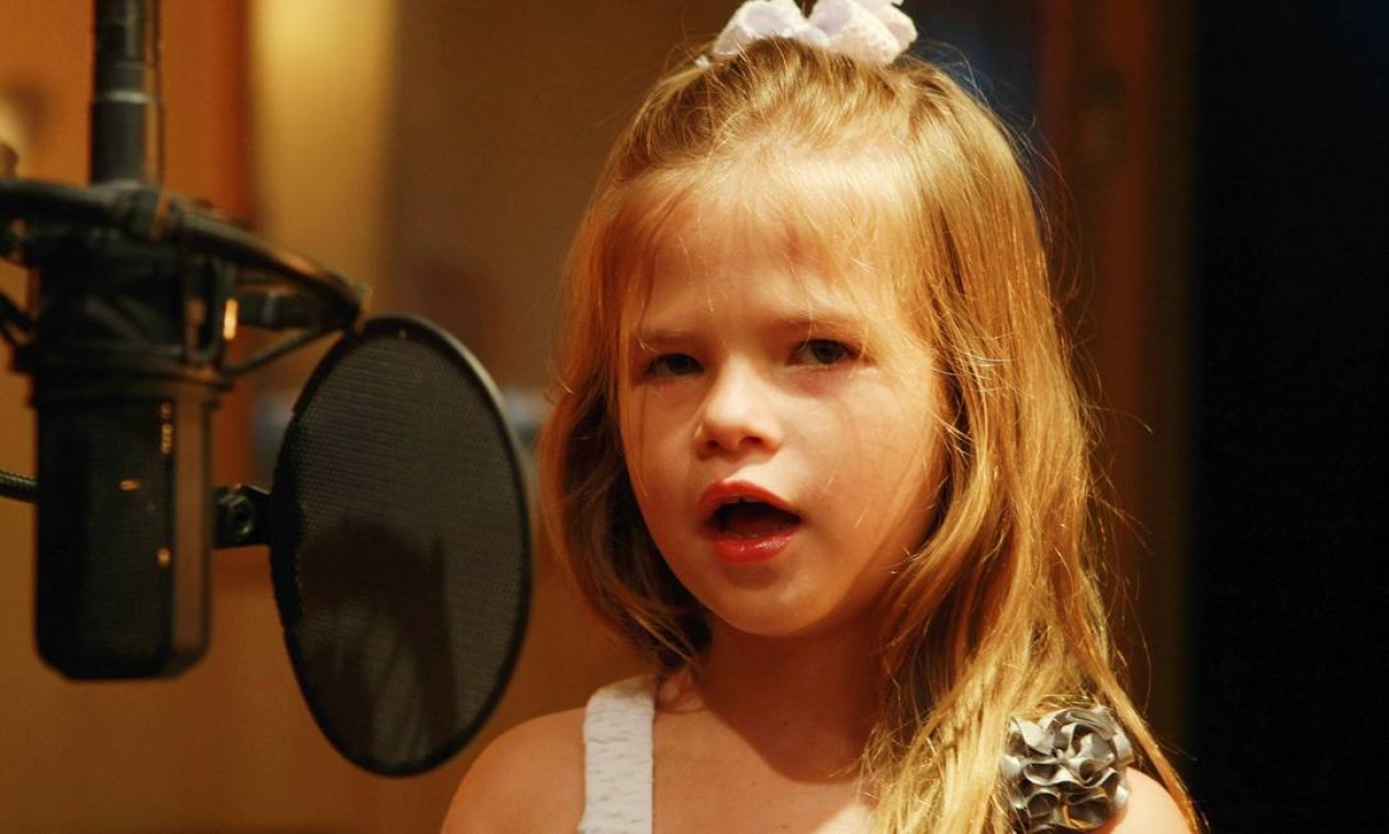 Cantora insulana de apenas seis anos é sucesso na TV e na internet - Jornal  O Globo