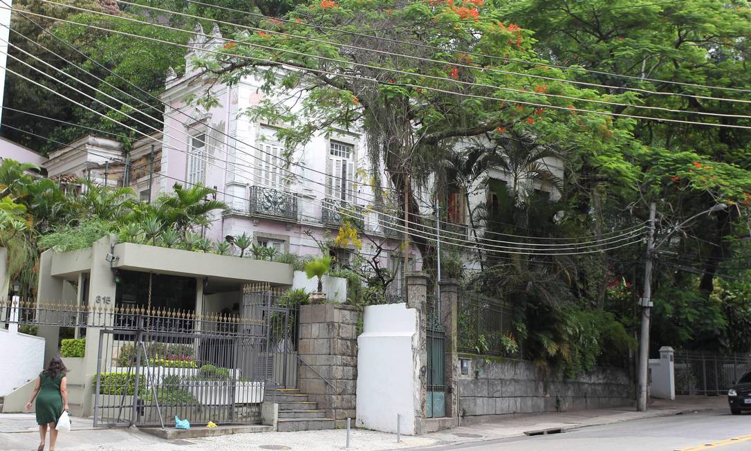 A casa no Cosme Velho onde Portinari morou nos anos 40: a dívida de IPTU chega a R$ 400 mil
Foto: Domingos Peixoto / O Globo