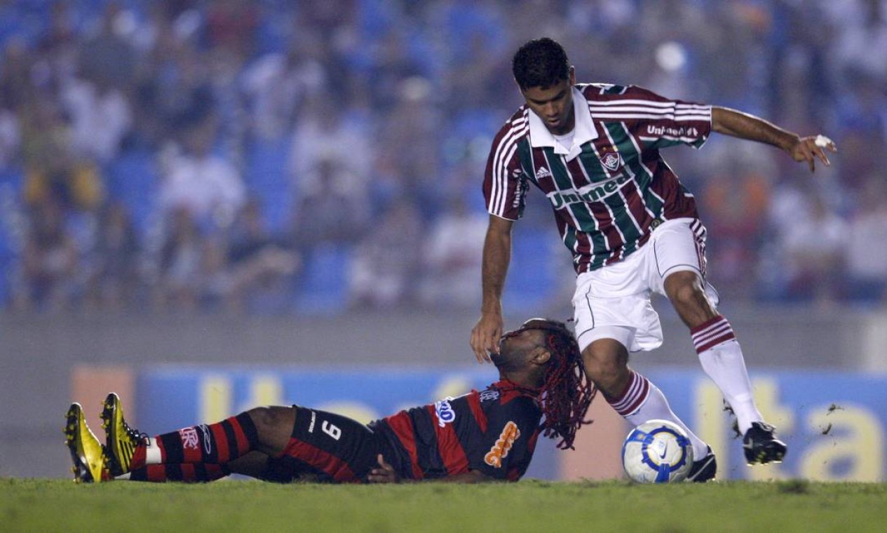 A Passagem De Vágner Love Pelo Flamengo Em 2010 Jornal O Globo 5588